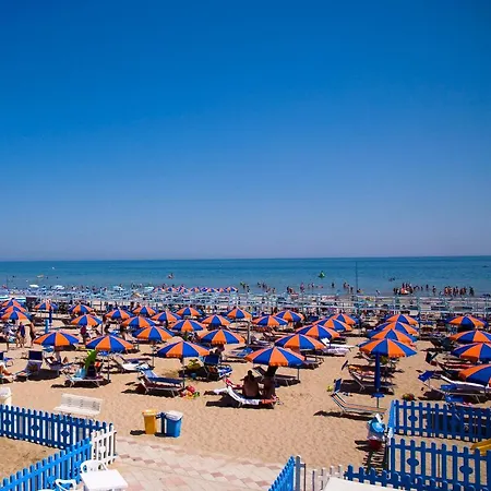 ホテル Maris Stella