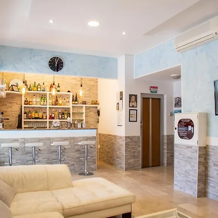 ホテル Maris Stella